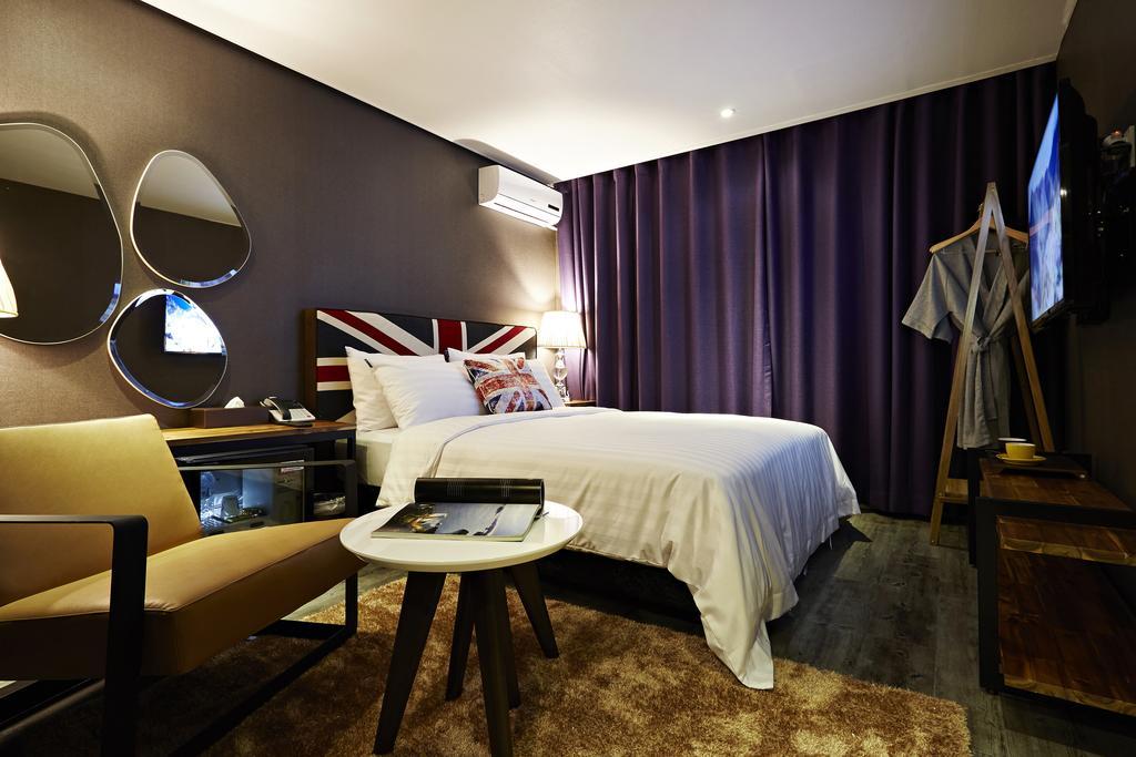 צאונגג'ו Hotel Namoo Cheong-Ju חדר תמונה